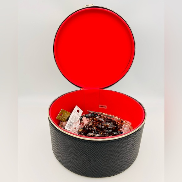 Faux Croc Lancôme Train Case - Picture 4 of 4